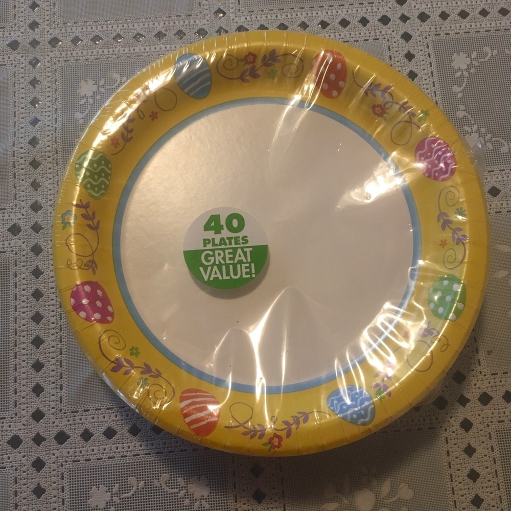 🆕 Egg Easter Dinner Plates 40ct, 10in, New